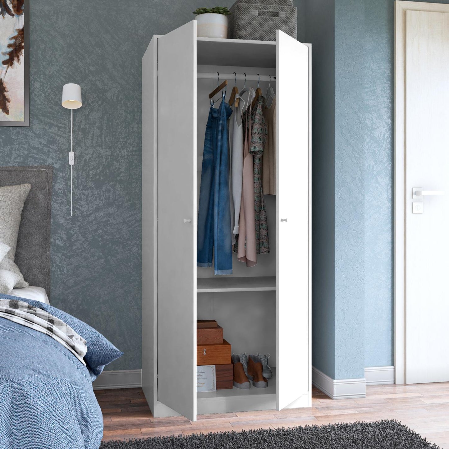 Ropero de Madera con Barra Superior