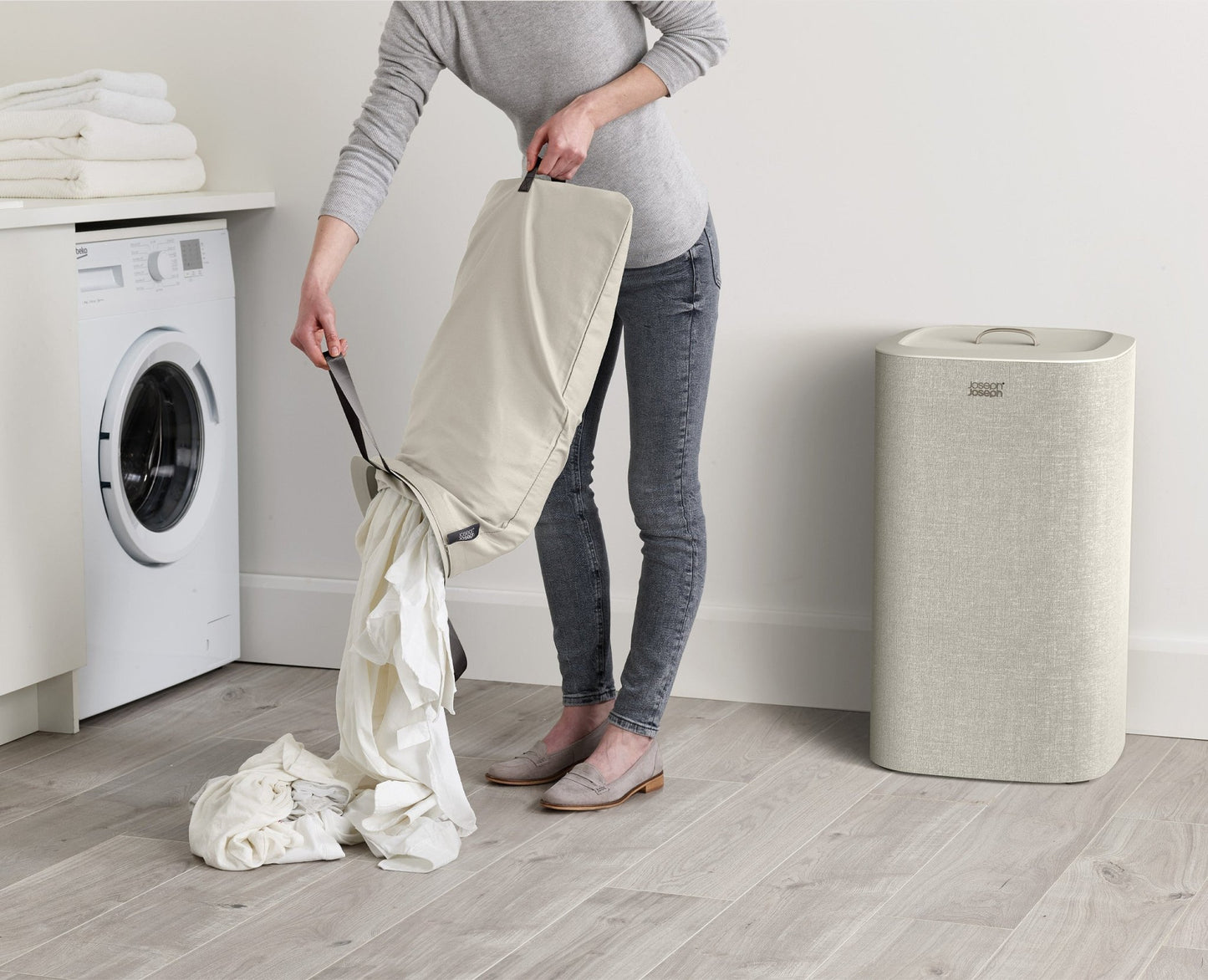 Joseph Joseph - Cesto Separador de Ropa Sucia con Bolsa Extraible 60L