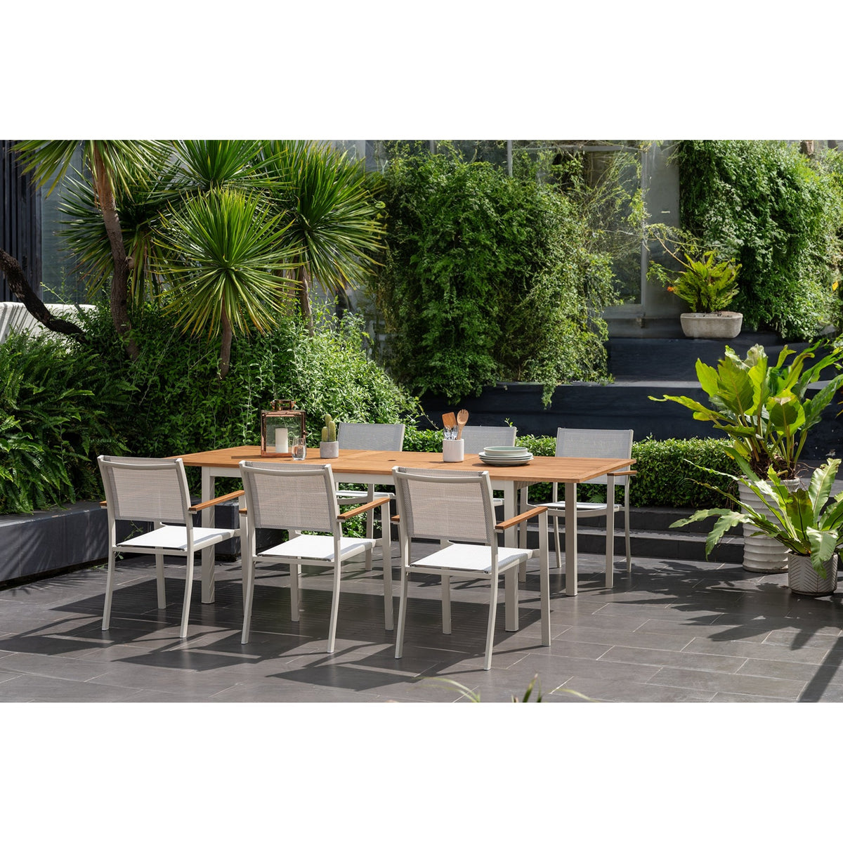 Comedor Extensible Tagula de Exterior con 8 Sillas de Madera y Aluminio